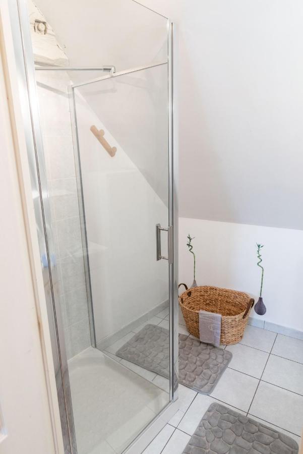 Appartement Rien Que Pour Vous Proche Centre Ville ラヴァル エクステリア 写真